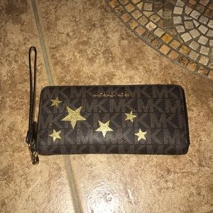 Michael kors star wallet